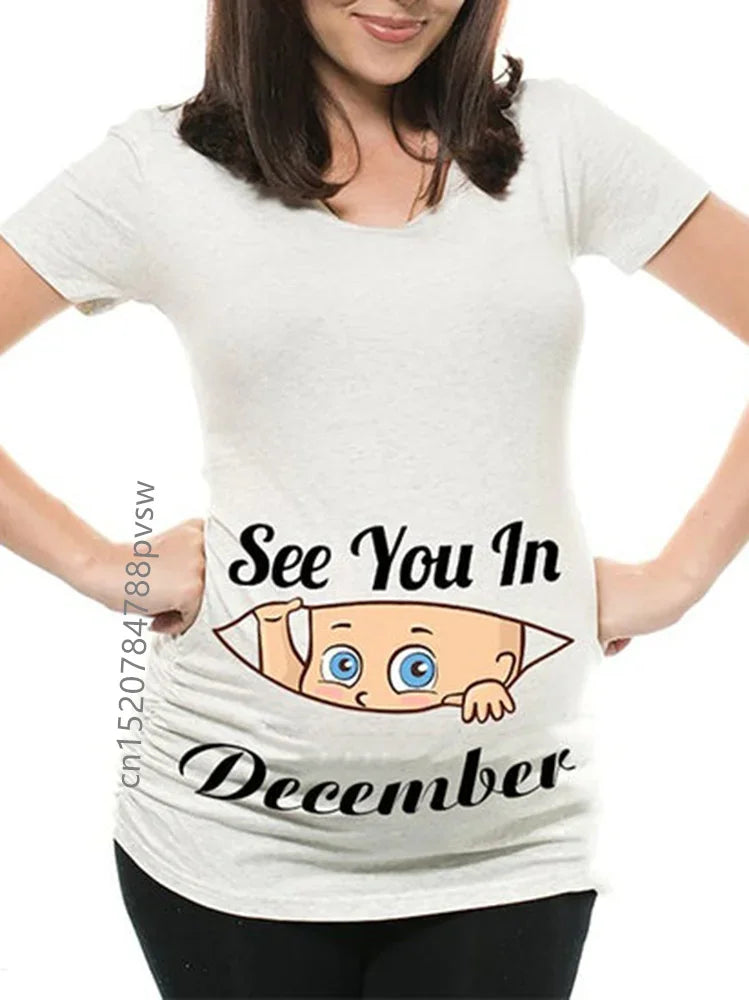 Pregnant Pregnancy Announcement Women's T-Shirt Female Pregnancy Clothes New Mom Clothes See You in January-December Funny Tops