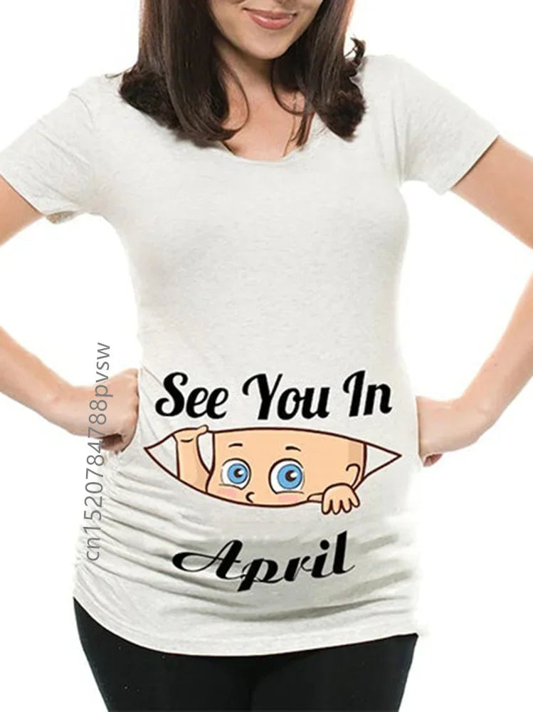 Pregnant Pregnancy Announcement Women's T-Shirt Female Pregnancy Clothes New Mom Clothes See You in January-December Funny Tops